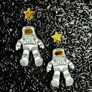 Astronaut Dangle Earrings(For Pierced)Ears Only